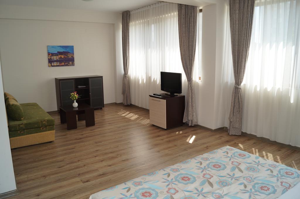 Hotel Kardjali Kŭrdzhali Exterior foto