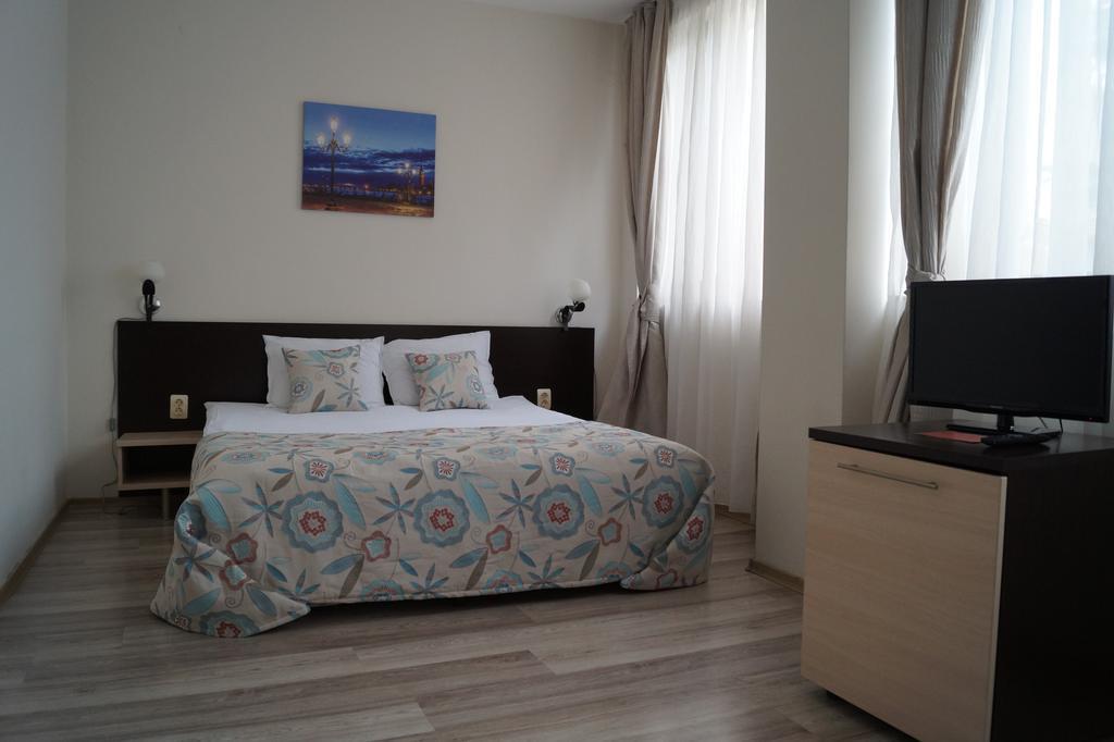 Hotel Kardjali Kŭrdzhali Exterior foto